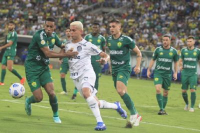 Cuiabá perde para o Palmeiras por 3 a 1 e fica próximo do rebaixamento